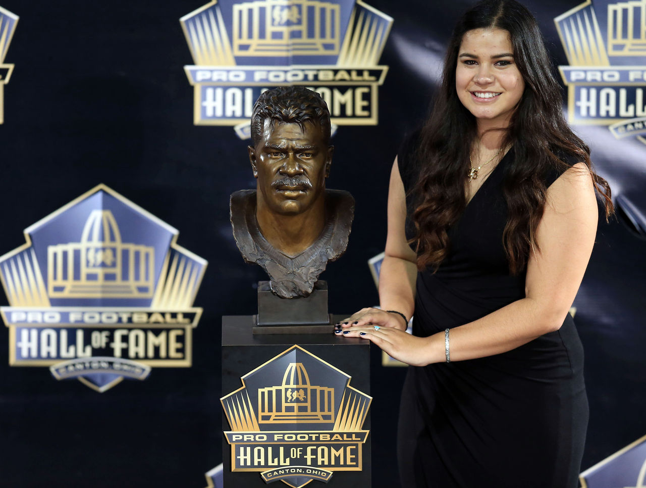 Sydney Seau pays tribute to father