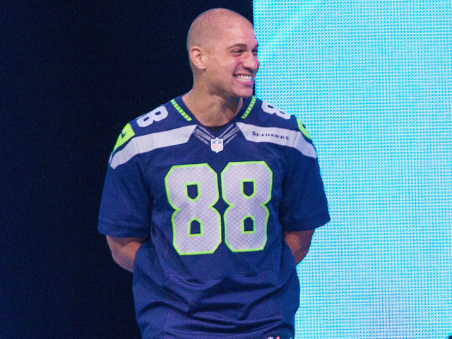 Basic NFL DFS Strategy: Navigating the Tight End Tidepool