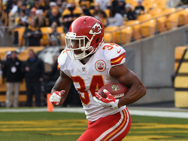 VIDEO: Chiefs' Davis returns opening kick for 106-yard TD