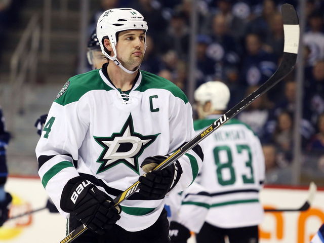 Adidas reportedly strikes jersey deal with NHL