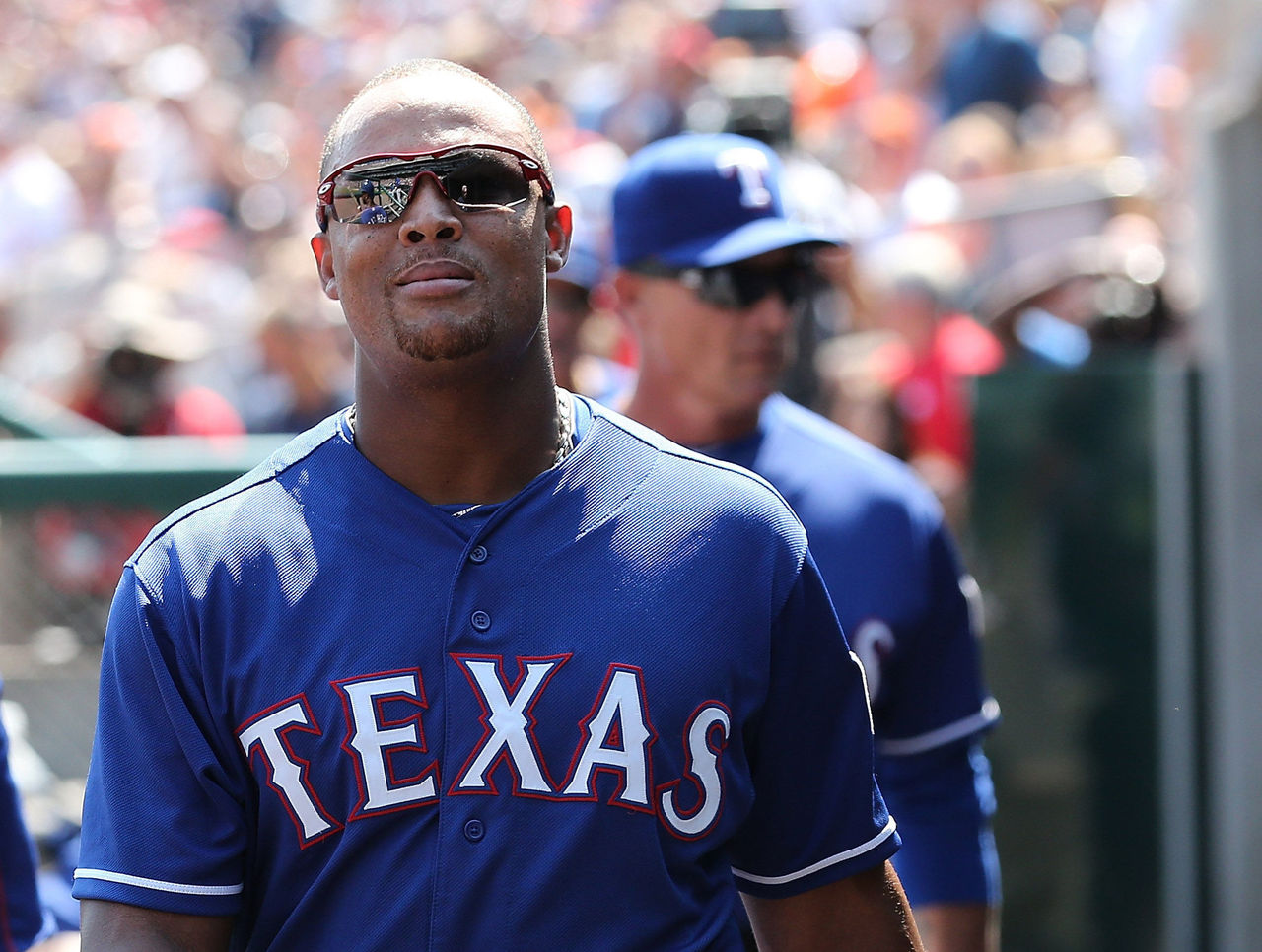 Report: Adrian Beltre signs 2-year extension