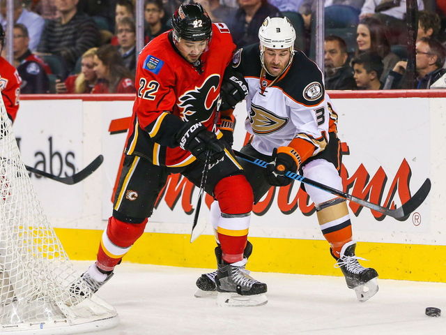 Setoguchi confirms Maple Leafs tryout; checked into rehab in April