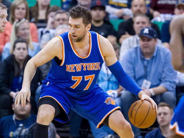 Report: Andrea Bargnani set for MRI after injuring ankle for Italy
