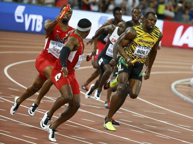 VIDEO: Usain Bolt co-opts LeBron James' celebration after 4x100 win