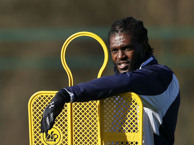 Crystal Palace picks up Adebayor on free transfer
