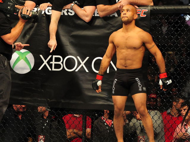 Johnson no longer repping Xbox in the cage, 'happy' about Reebok deal