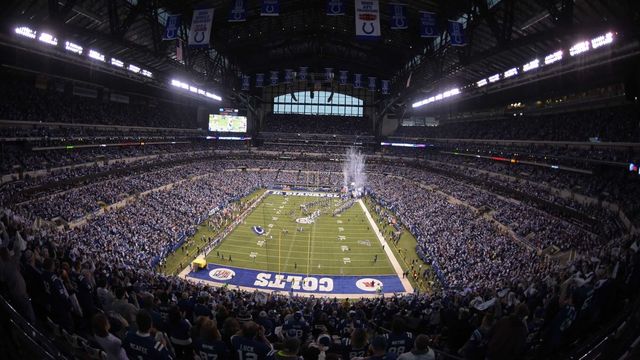 Colts COO: Anthem protests a factor in poor season-ticket sales