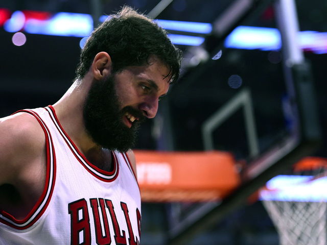 Report: Mirotic willing to accept trade away from Chicago