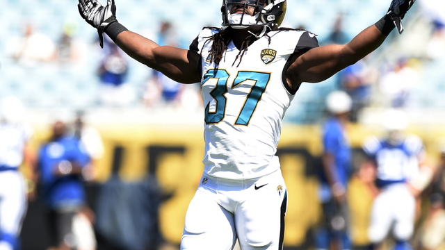 Jaguars' Johnathan Cyprien suffers calf injury; questionable to return
