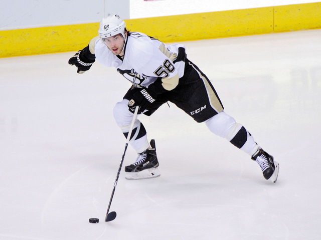 Penguins' Letang, Maatta cleared to play, will take part in training camp Friday