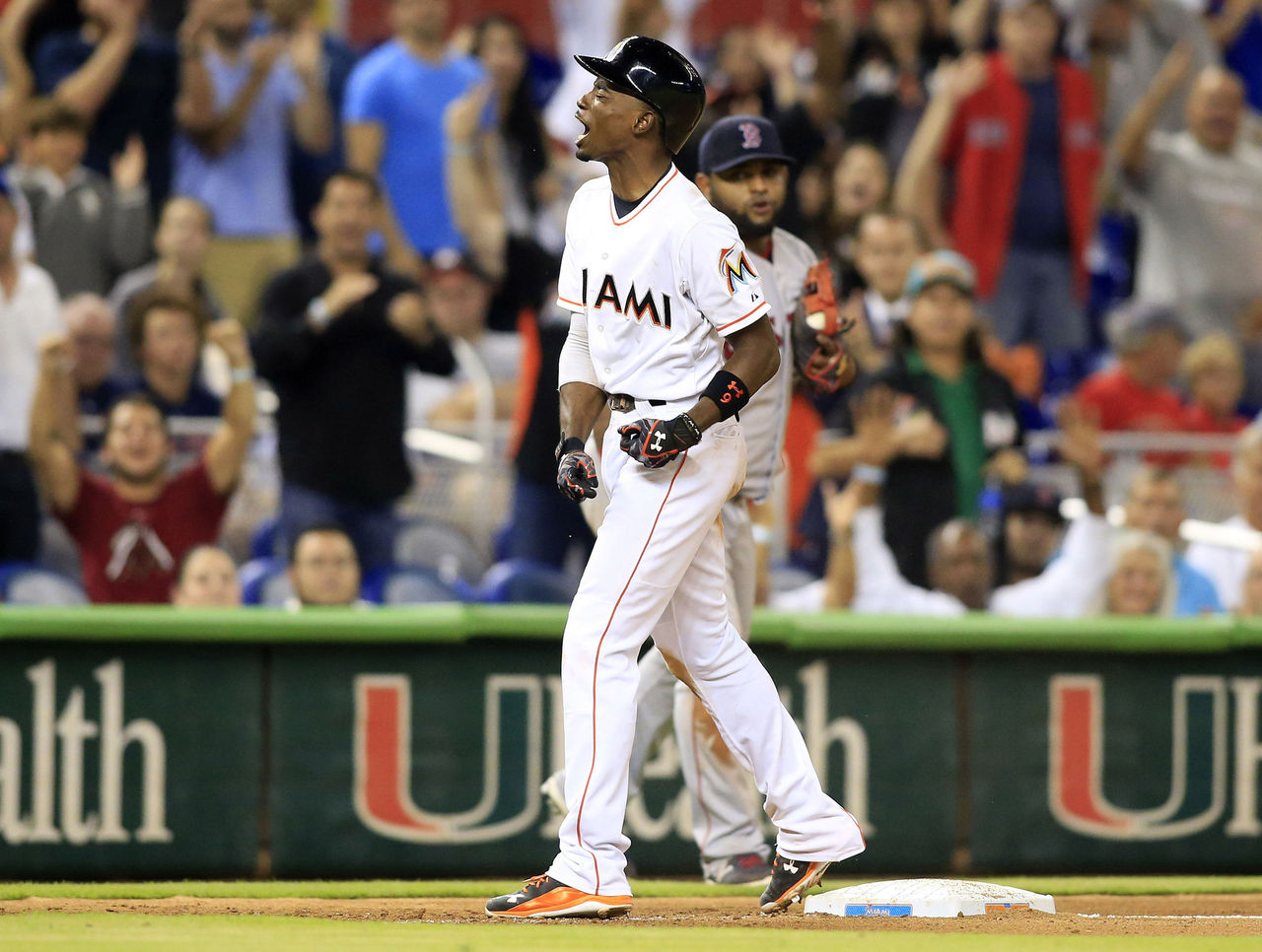 STL@MIA: Marlins fans welcome back Dee Gordon 