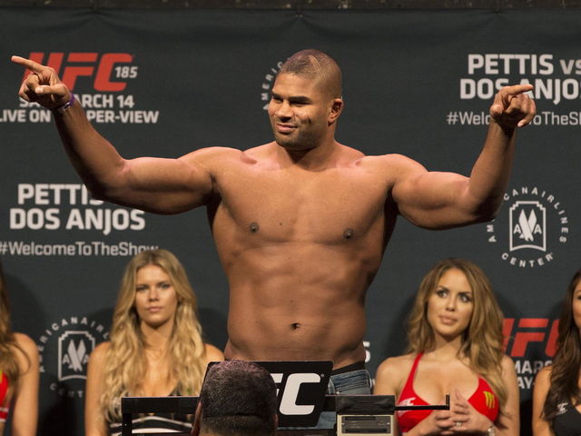 Alistair Overeem jokes about rematch with Brock Lesnar in WWE