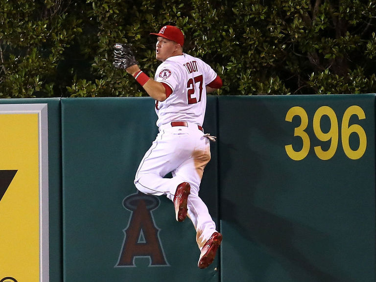 The top plays from the 2015 MLB season