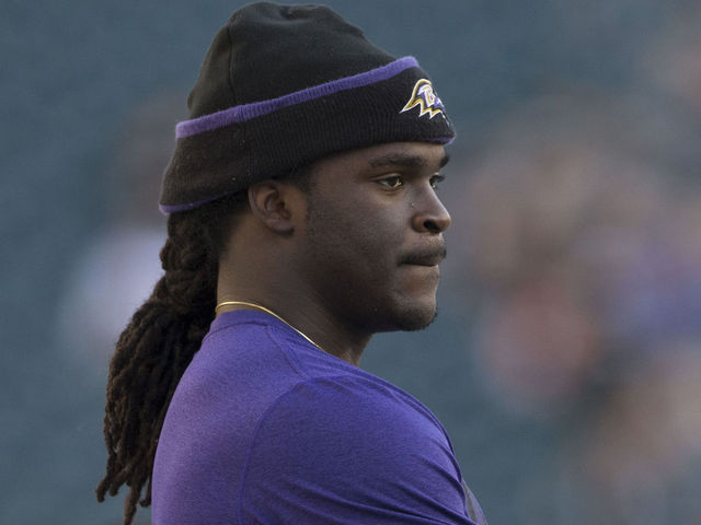 Ravens' Breshad Perriman tweaks knee injury in warmups