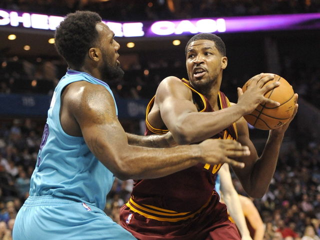 Report: Still without deal, Tristan Thompson won't attend Cavs media day