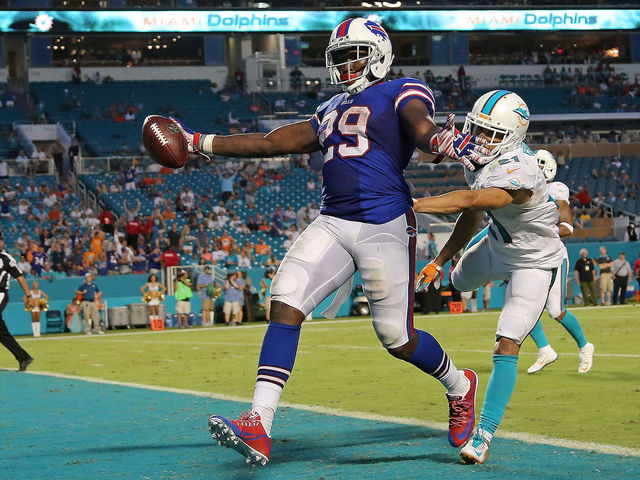 Report: Steelers interested in Karlos Williams