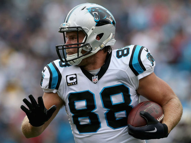 Panthers' Olsen won't return vs. Bills due to foot injury
