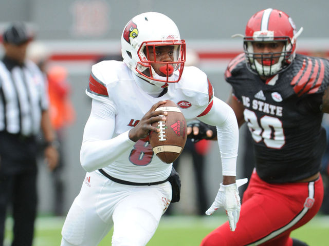 VIDEO: Louisville QB Lamar Jackson takes off for 68-yard TD run