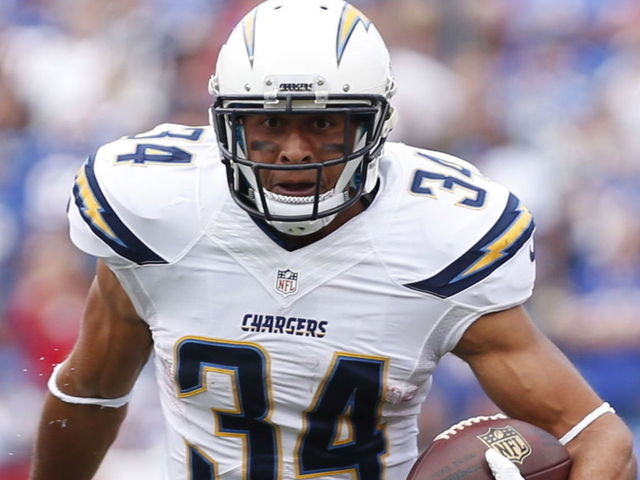 Chargers release Donald Brown, promote Michael Ola