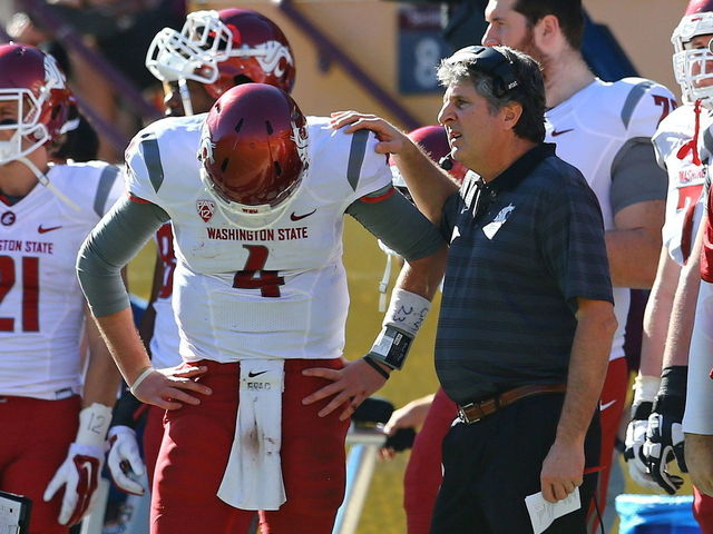 VIDEO: Washington State tries fake punt, ends up with worst possible scenario