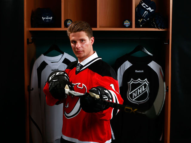Devils' Zacha will make NHL debut vs. Maple Leafs