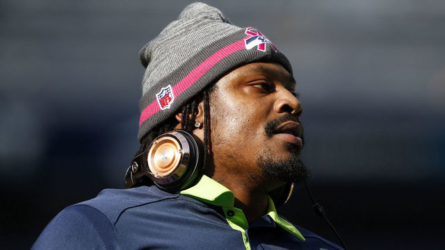 Lynch fuels rumors of return from retirement with retweeted playlist