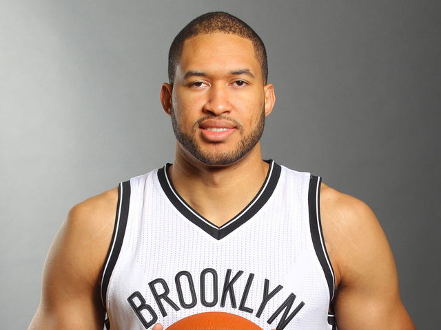 Pelicans waive Jerome Jordan