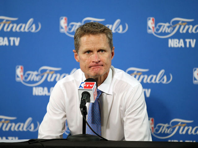 Steve Kerr had spinal leak in back, remains out indefinitely