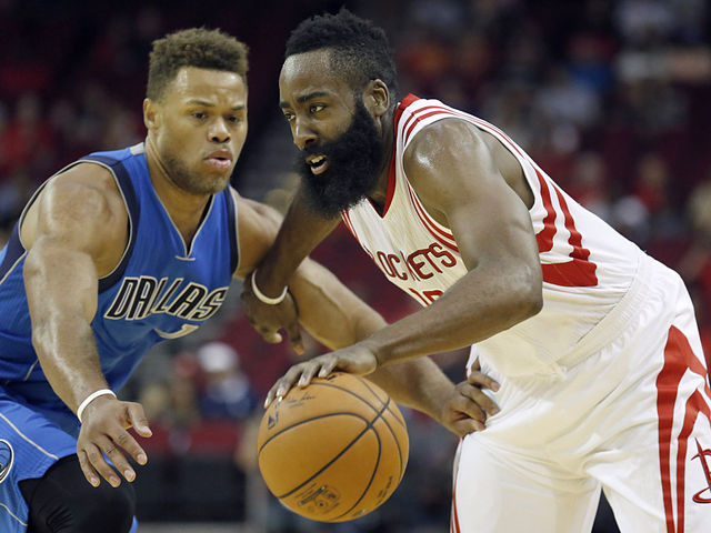 Ariza, Rockets try to confront Mejri outside Mavs' locker room