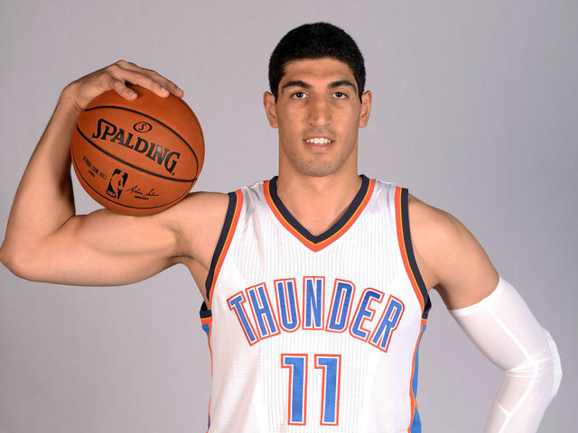 Enes Kanter sustains mild ankle sprain