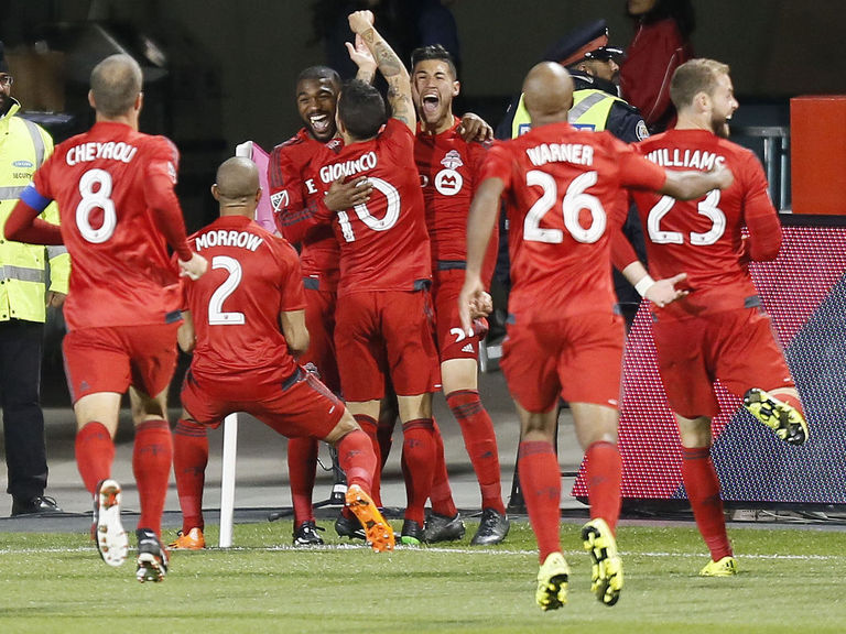 Offseason Champs 3 Ways Toronto Fc Could Line Up In 2016 Thescore Com