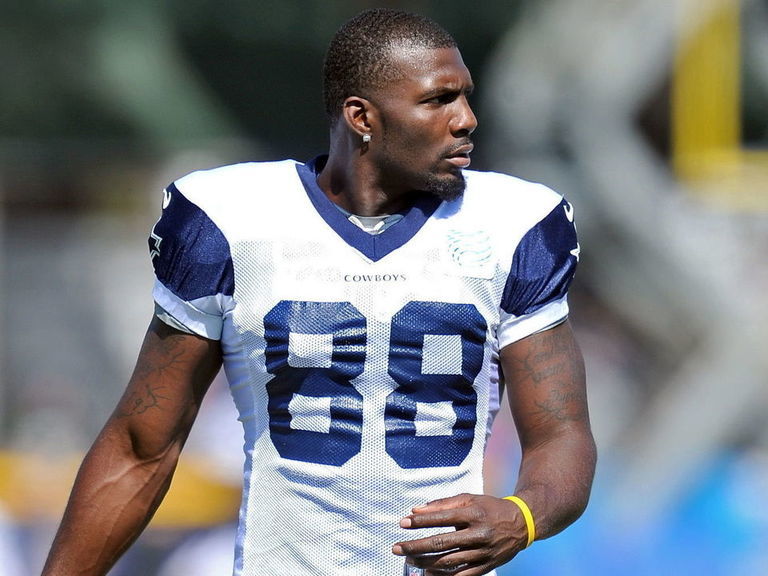 Dallas Cowboys receiver Dez Bryant nearly sends NY Giants packing