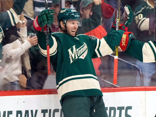 Wild's Vanek taking benching like a pro