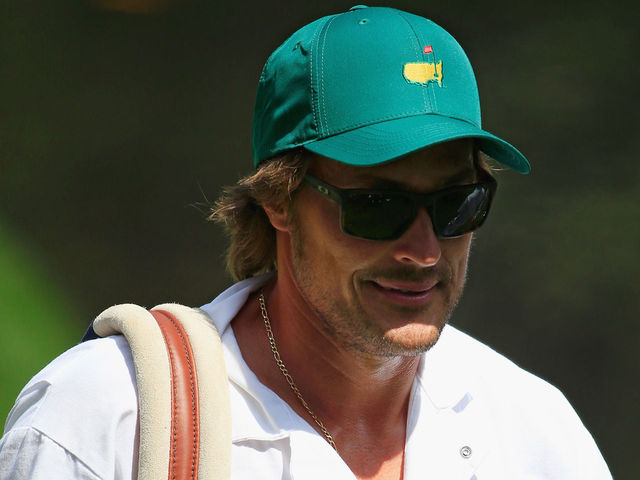 Watch: Selanne illustrates why hockey and golf is a dangerous combination