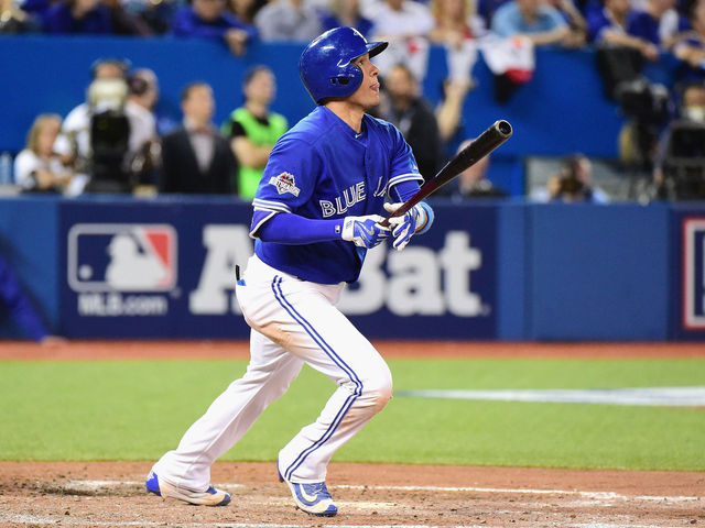Goins rebounds from misplay to star in Blue Jays' victory