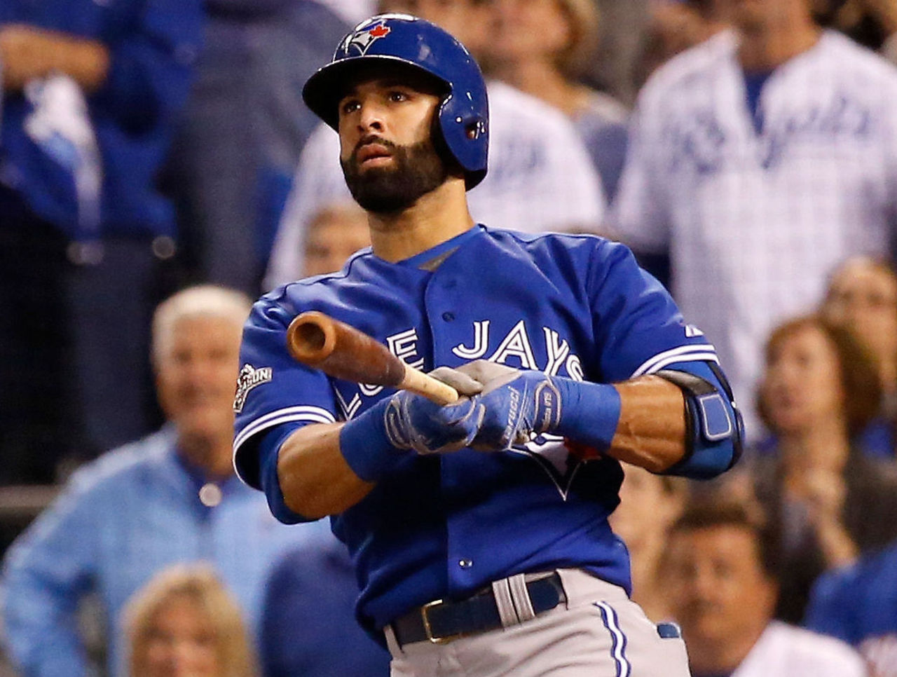 Toronto Blue Jays slugger José Bautista meets the FC Barcelona players