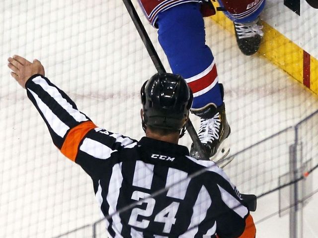 Report: NHL looking into female officials