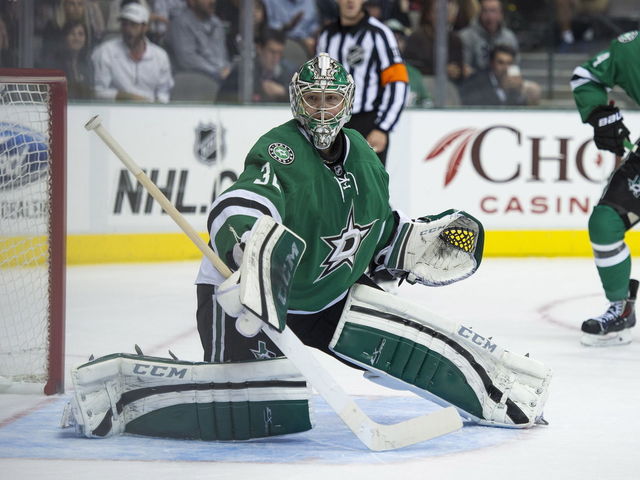 GIF: Stars G Kari Lehtonen leaves game after nasty collision with Wild F Erik Haula