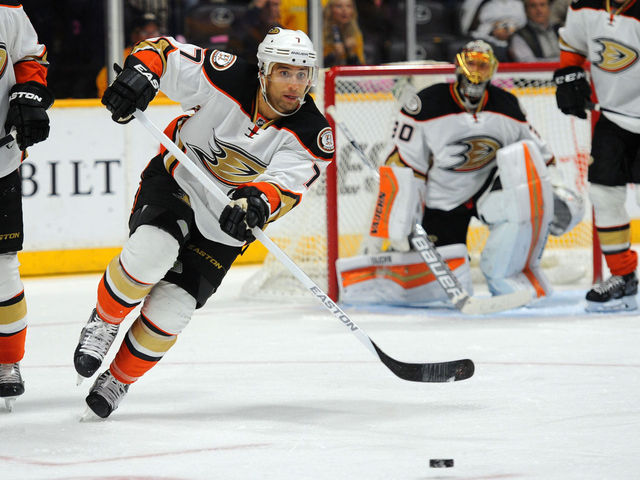 Ducks' Cogliano makes 630th straight start to begin career, tied for 2nd all-time