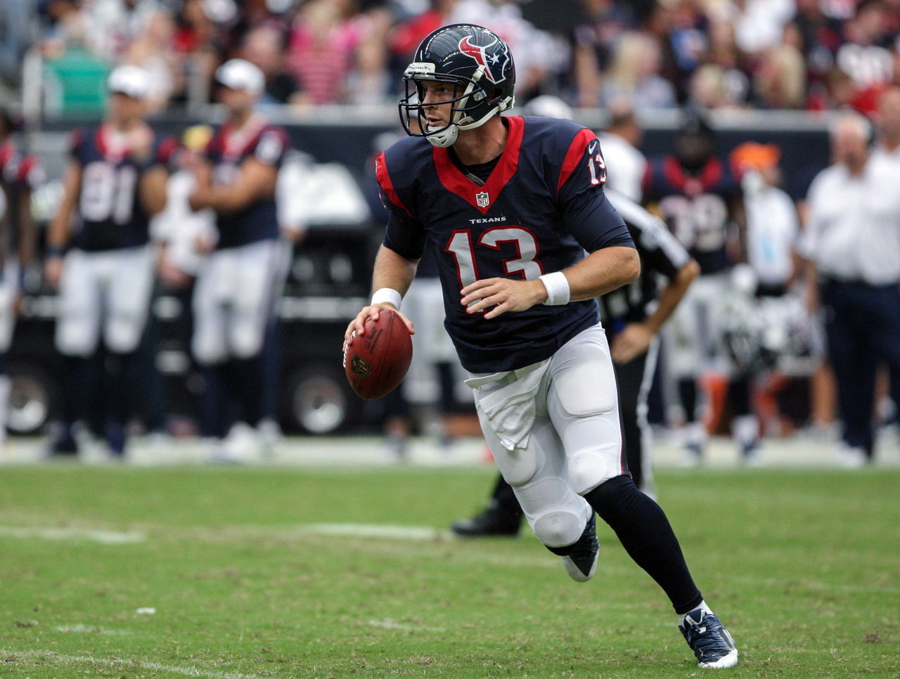 Houston Texans: T.J. Yates should be named the starting quarterback