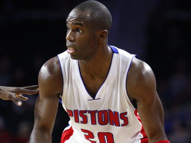 Pistons' Meeks leaves game with sore right foot; does not return