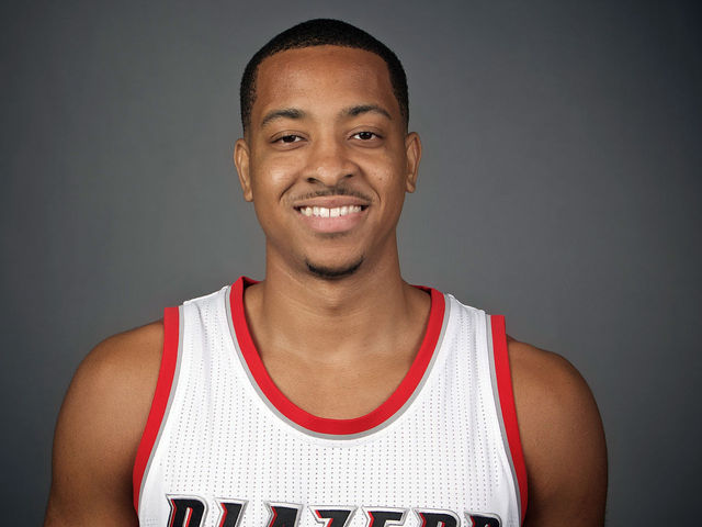McCollum torches Pelicans for career-high 37 points in Blazers' victory