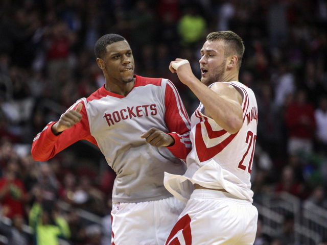 Report: Rockets can't gain traction in extension talks with Motiejunas, Jones
