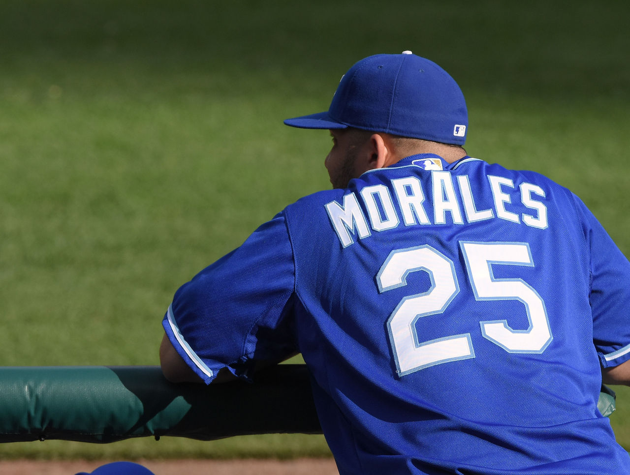 Blue Jays sign veteran Kendrys Morales as likely replacement for Encarnacion  - The Athletic