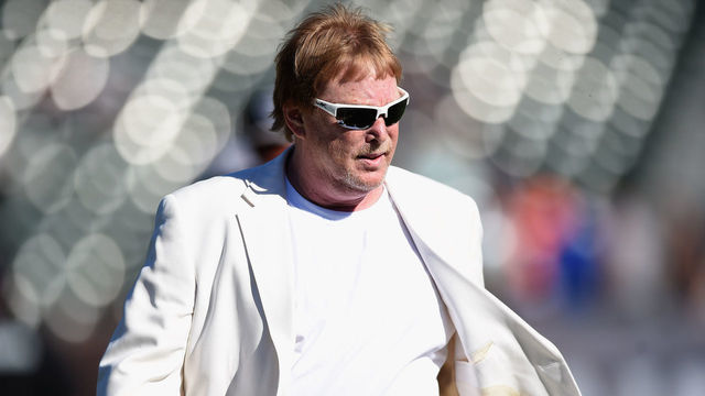Davis trying to keep Raiders in Bay Area for '19 as options dwindle