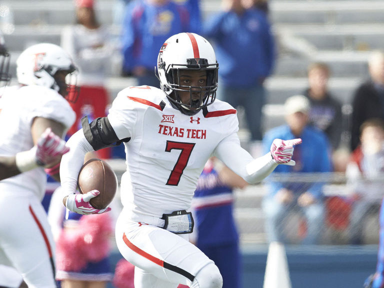 Texas Tech's Jah'Shawn Johnson ejected for targeting vs. Oklahoma State