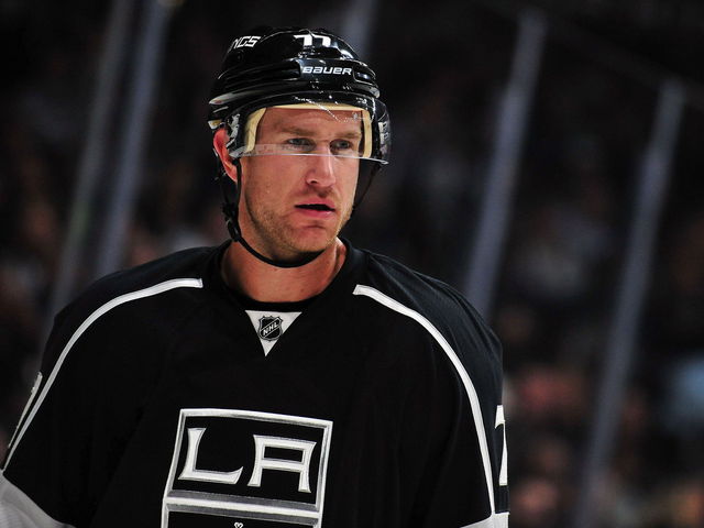 Carter remains out of Kings' lineup vs. Avalanche