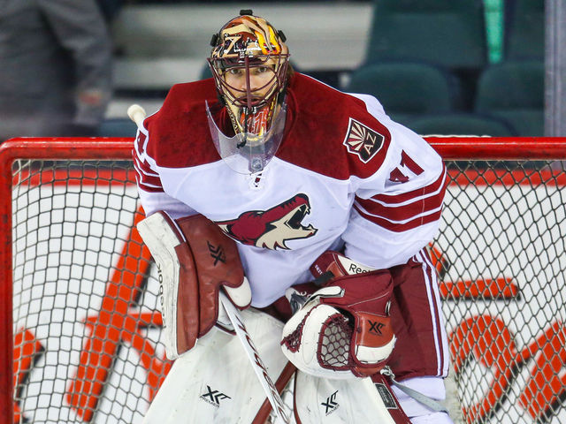 Coyotes' Smith to make 1st start since December vs. Oilers