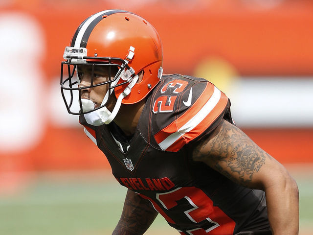 Steelers officially sign Joe Haden to 3-year contract
