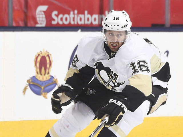 Penguins' Fehr expected to miss a month